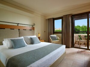 Family Room Knossos Royal